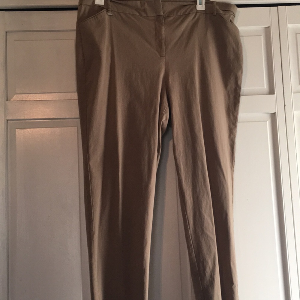 Avenue khakis